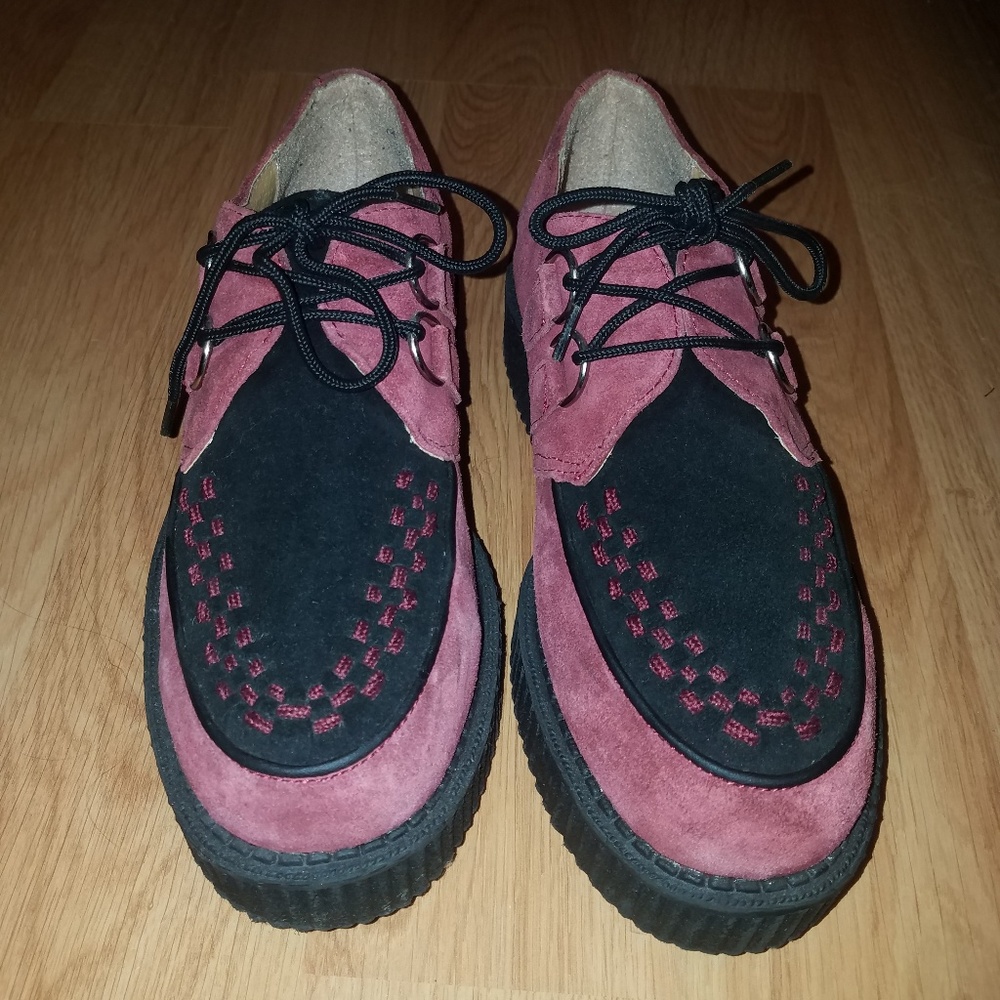 ❌SALE ❌AUTHENTIC T.U.K Creepers. Maroon platform
